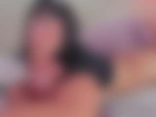 emmily-z's Live Sex Cam Show