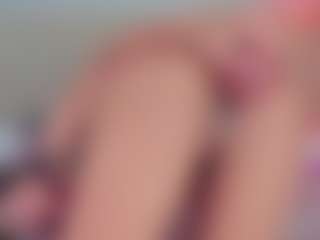 emmily-z's Live Sex Cam Show