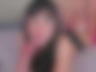 emmily-z's Live Sex Cam Show