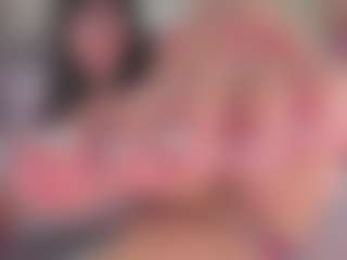 emmily-z's Live Sex Cam Show