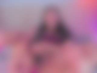 emmily-z's Live Sex Cam Show