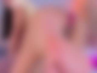 Live cam show with emmily-z - Cute on Dare Cams