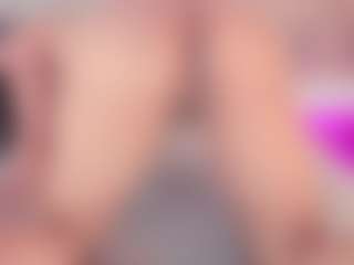 emmily-z's Live Sex Cam Show