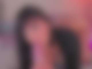 emmily-z's Live Sex Cam Show