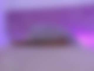 emmily-z's Live Sex Cam Show