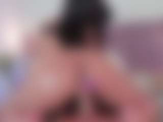 emmily-z's Live Sex Cam Show