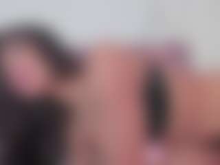 emmily-z's Live Sex Cam Show