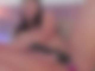 emmily-z's Live Sex Cam Show