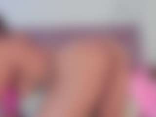 emmily-z's Live Sex Cam Show