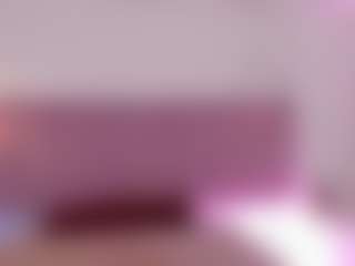 Live cam show with emmily-z - Gamer Brown Hair on Camsoda