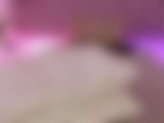 Live cam show with emmily-z - Fetish on Mixed Magazine Live