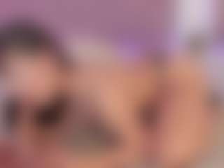 emmily-z's Live Sex Cam Show