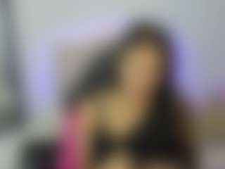 Live cam show with Tefa - Brown Hair on SquirtSoMuch