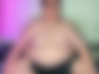 Live cam show with Jose - White on CamwithHer | colombia