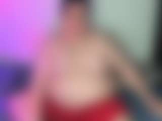 Live cam show with Jose - Brown Eyes on madthumbs