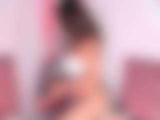 Live cam show with Sara-fanny - Middle Aged on liverealitysex.com