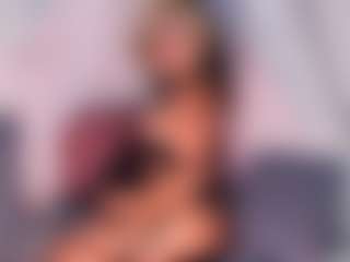 Live cam show with Sara-fanny - Toys MILF on SpankPalCams