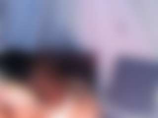 Sara-fanny, modelo webcam MILF transmitiendo en vivo