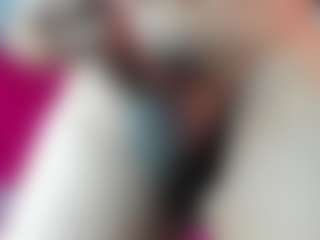 ZoeeMorettii's Live Sex Cam Show