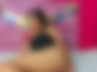 ZoeeMorettii's Live Sex Cam Show