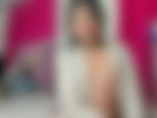 ZoeeMorettii's Live Sex Cam Show
