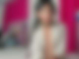 ZoeeMorettii's Live Sex Cam Show