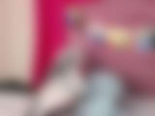 ZoeeMorettii's Live Sex Cam Show