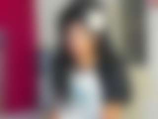 ZoeeMorettii's Live Sex Cam Show