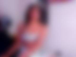 ZoeeMorettii's Live Sex Cam Show