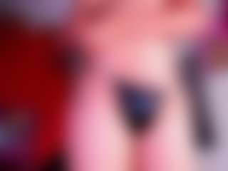 Live cam show with ZoeeMorettii - Dirty Talk on Uber Horny