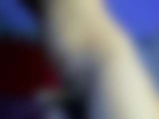 Live cam show with ZoeeMorettii - Brown Eyes on galaxygirlnitro.com