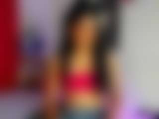 Live cam show with ZoeeMorettii - Black Hair on livesexfox.com