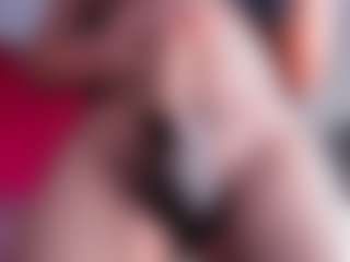 Live cam show with ZoeeMorettii - Tiny Tits on Hubzter Live