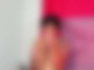 Live cam show with ZoeeMorettii - Black Hair on Camsoda