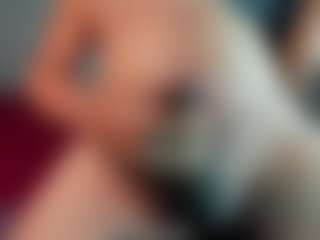 ZoeeMorettii's Live Sex Cam Show