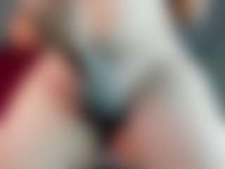 ZoeeMorettii's Live Sex Cam Show
