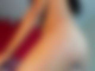 Live cam show with ZoeeMorettii - Brown Eyes on Camsoda