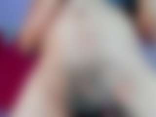 ZoeeMorettii's Live Sex Cam Show