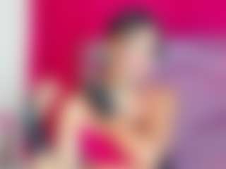 ZoeeMorettii's Live Sex Cam Show