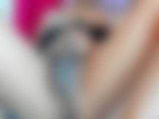 ZoeeMorettii's Live Sex Cam Show