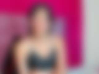 Live cam show with ZoeeMorettii - Flat Chested on Camsoda