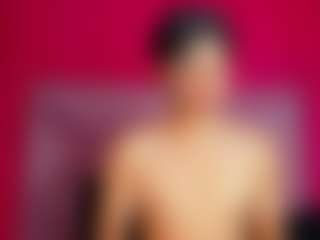 Live cam show with ZoeeMorettii - Average on SinfulBabes