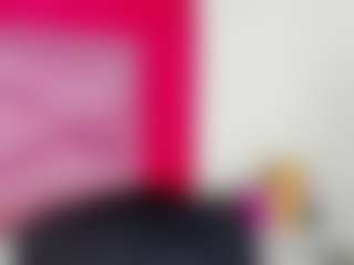 ZoeeMorettii's Live Sex Cam Show