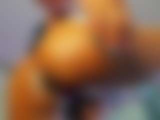 ZoeeMorettii's Live Sex Cam Show