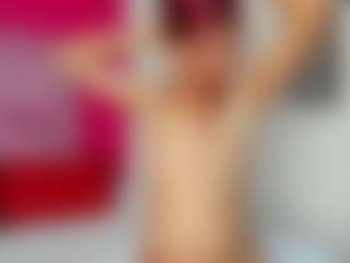 Live cam show with ZoeeMorettii - Bald on CSO-WL