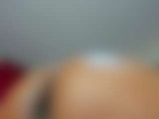 Live cam show with ZoeeMorettii - Anal Toys on CSO-WL