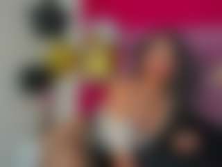 Live cam show with ZoeeMorettii - Big Cock on Camsoda
