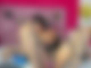 ZoeeMorettii's Live Sex Cam Show