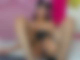 ZoeeMorettii's Live Sex Cam Show