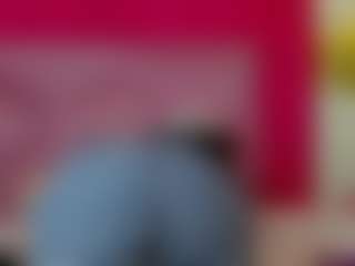 ZoeeMorettii's Live Sex Cam Show